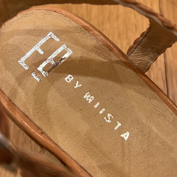 SOLD ❗️Miista London Pavati Almond Woven Leather Sandals 9.5 - Picture 5 of 8